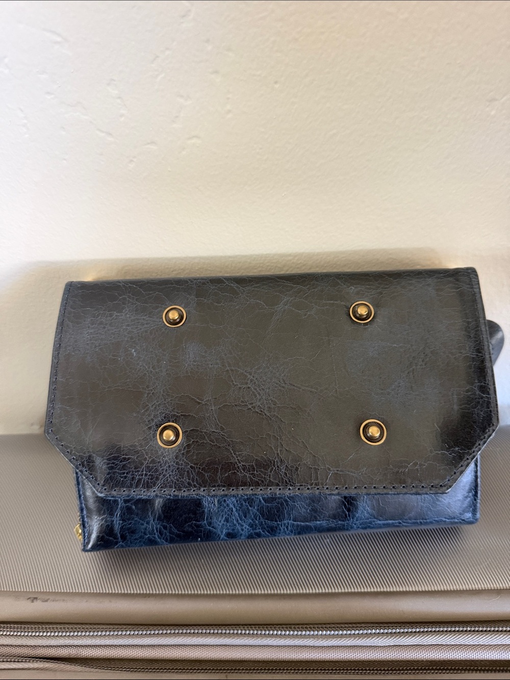 Pure Dixie Kimzey Clutch - Navy
